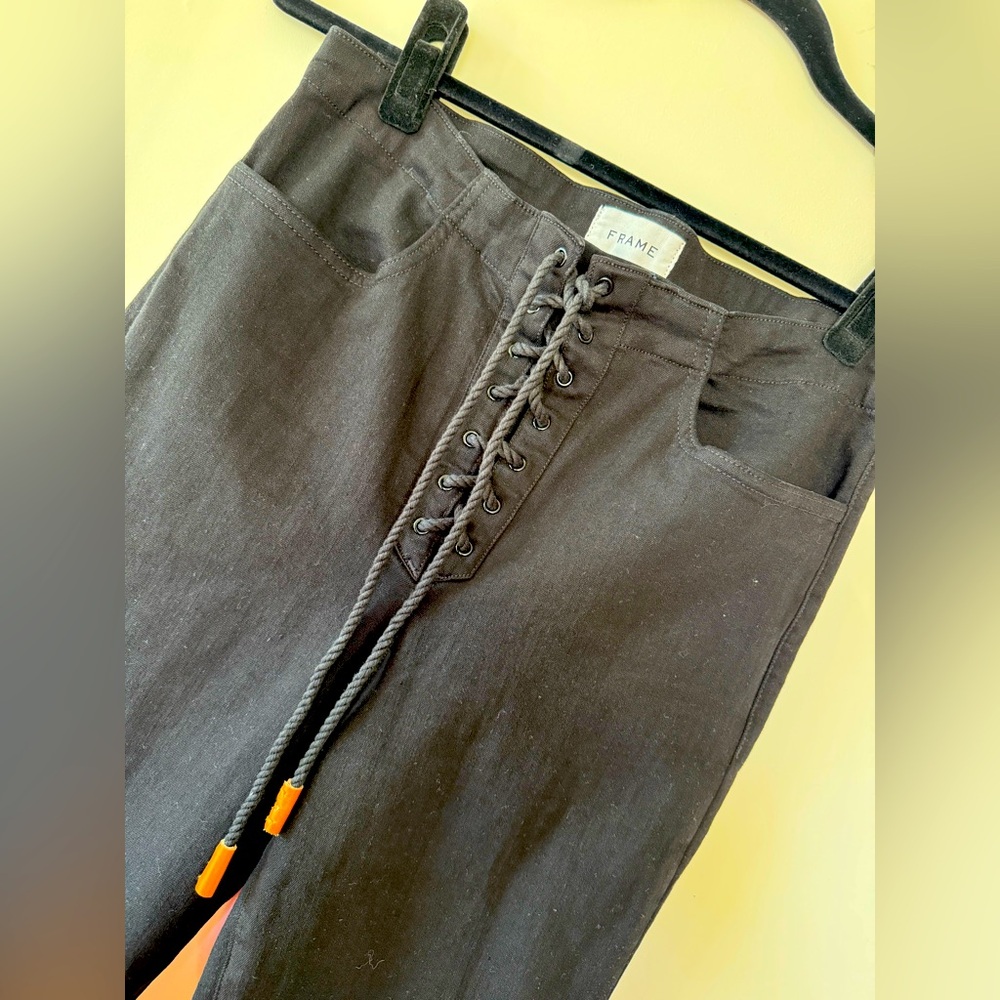 FRAME Corded Lace Crop Flare